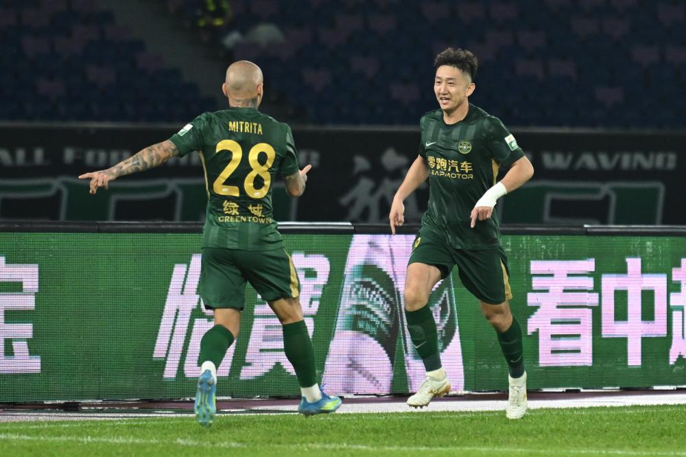 传奇红军队长杰拉德生涯回顾与场上非凡影响力分析